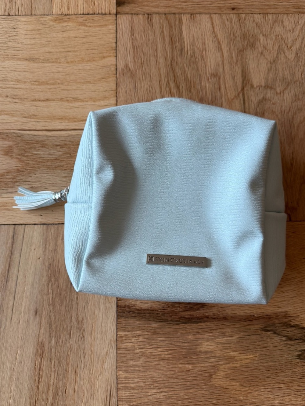 NEW SkinCeuticals beauty cosmetic bag - mint